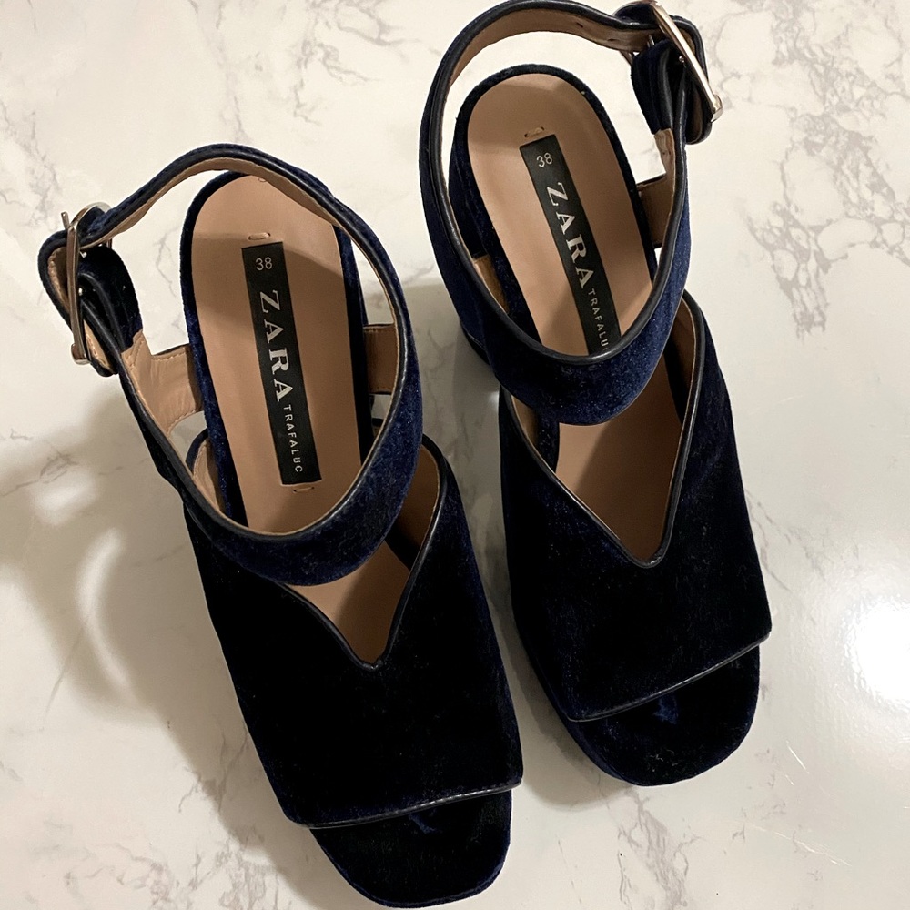 My favorite shoes ever but no longer fit 😞